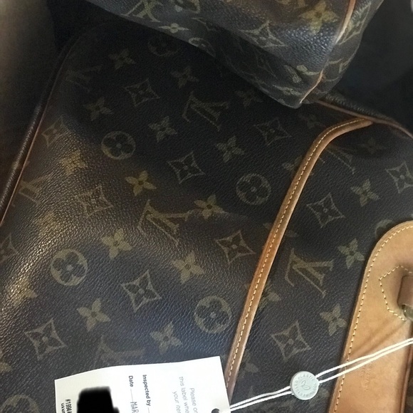 Authentic Louis Vuitton Alma Purse - Picture 7 of 8